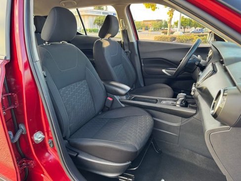 Used 2023 Nissan Kicks SV image 20
