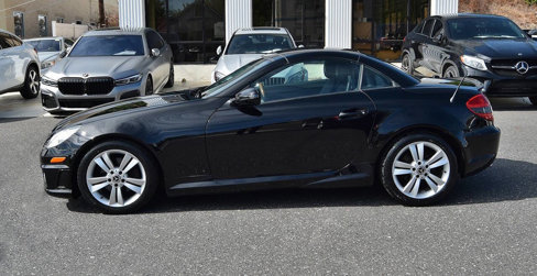 Used 2011 Mercedes-Benz SLK 300 image 4