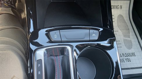 New 2025 Chevrolet Trax RS image 20