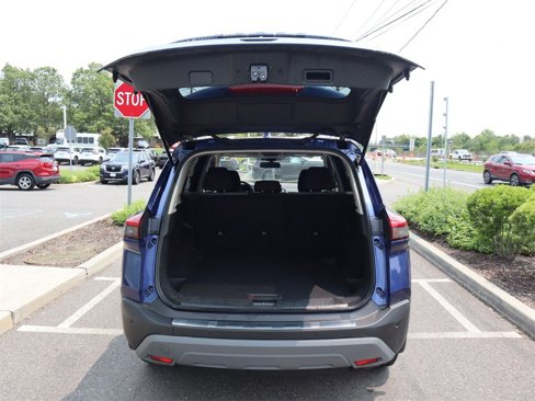 Certified 2023 Nissan Rogue SV image 28