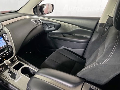 Used 2018 Nissan Murano SV image 20