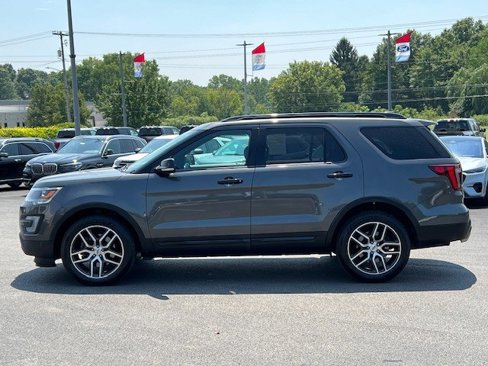 Used 2017 Ford Explorer Sport image 8
