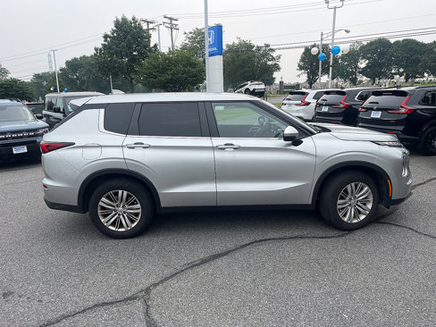 Used 2022 Mitsubishi Outlander ES image 4