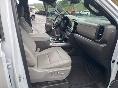 Used 2023 Chevrolet Silverado 1500 LTZ w/ LTZ Convenience Package II image 17