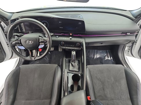Used 2022 Hyundai Elantra N w/ Preferred Accessory Package image 9
