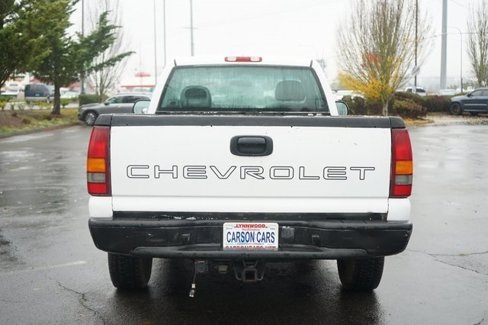 Used 2000 Chevrolet Silverado 1500 2WD Regular Cab w/ Firm Ride Suspension Pkg image 4