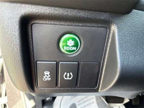 Used 2022 Honda HR-V LX image 13