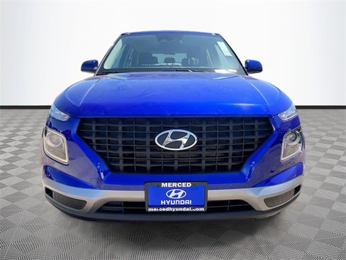New 2025 Hyundai Venue SE image 2