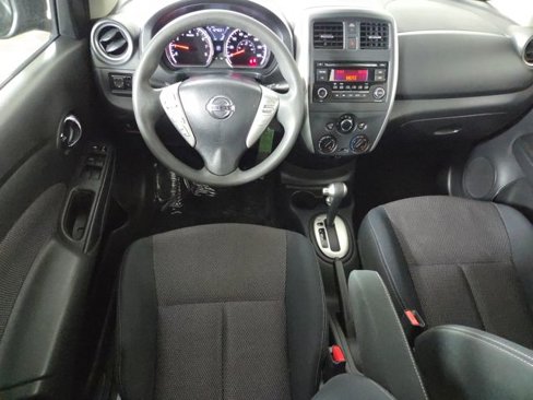 Used 2016 Nissan Versa SV image 16