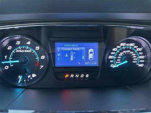 Used 2015 Ford Taurus SE image 13