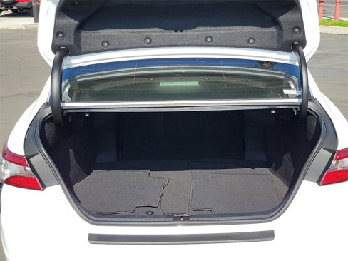 Used 2019 Toyota Camry L image 20