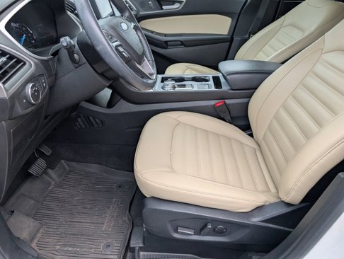 Used 2021 Ford Edge SEL w/ Convenience Package image 7