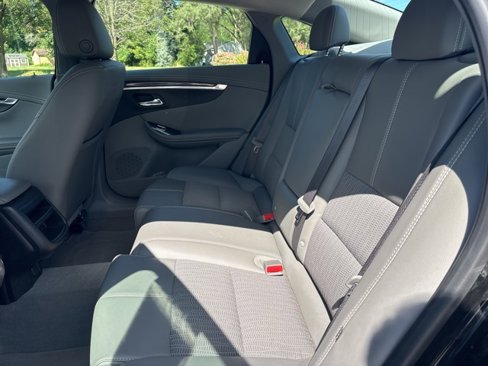 Used 2019 Chevrolet Impala LS image 10