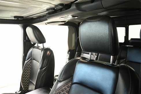 Used 2023 Jeep Gladiator Overland image 10