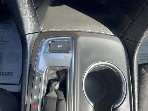 Used 2018 Chevrolet Equinox LT image 28