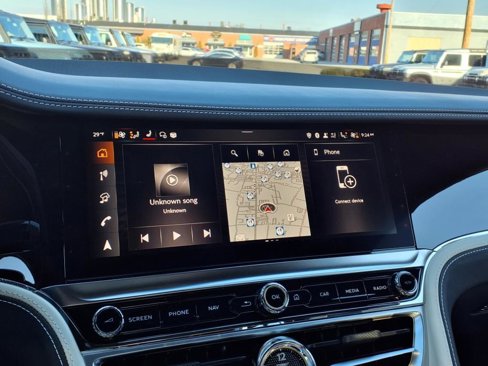 New 2025 Bentley Flying Spur Plug-In Hybrid image 11