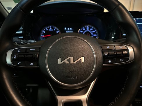 Used 2022 Kia K5 GT-Line image 22