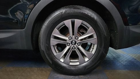 Used 2014 Hyundai Santa Fe Sport w/ Popular Equipment Package 02 image 57