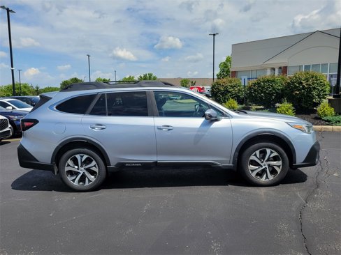 Used 2020 Subaru Outback Limited XT w/ Popular Package #2 image 3