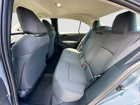 Used 2022 Toyota Corolla LE image 22