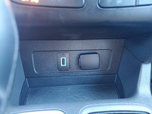 Used 2018 Ford Escape SE w/ SE Sync 3 Package image 33