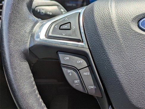 Used 2023 Ford Edge SEL image 14