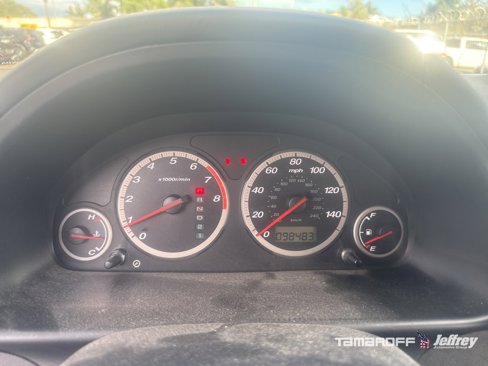 Used 2004 Honda CR-V EX image 2