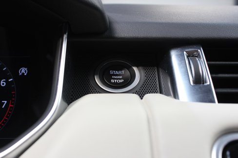 Used 2020 Land Rover Range Rover Sport HST image 56