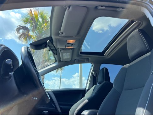 Used 2018 Toyota RAV4 XLE w/ Plus Extra Value Package image 18