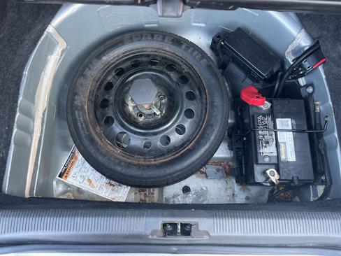 Used 2002 Lincoln LS image 29