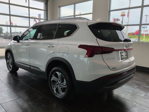 Used 2023 Hyundai Santa Fe SEL image 5