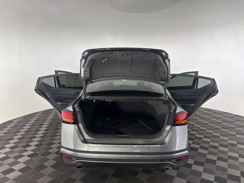 Used 2023 Nissan Altima 2.5 SV w/ SV Premium Package image 15