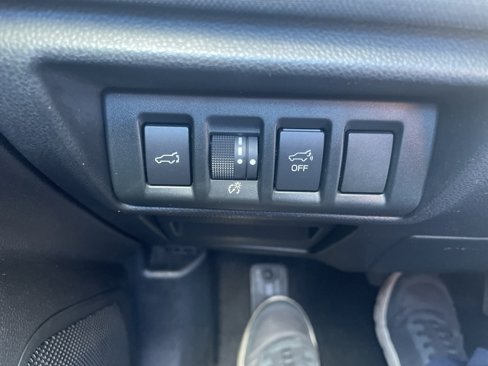 Used 2020 Subaru Outback Premium image 20