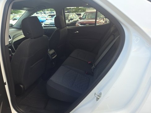 Used 2021 Chevrolet Equinox LT image 24
