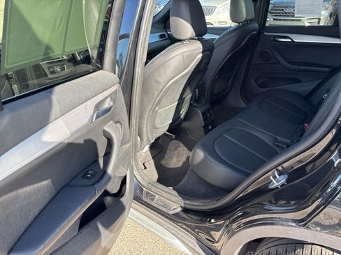 Used 2018 BMW X1 xDrive28i image 16