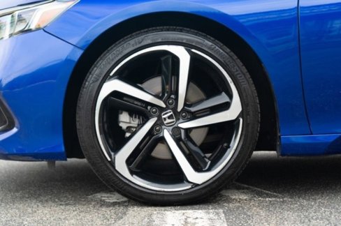 Used 2021 Honda Accord Sport image 16