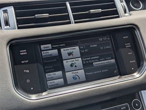 Used 2014 Land Rover Range Rover Sport HSE image 19
