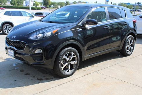 Used 2020 Kia Sportage LX image 3