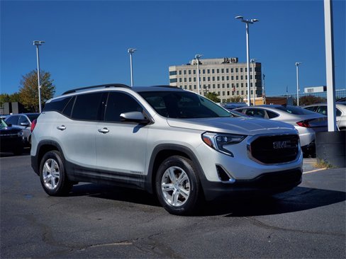 Used 2018 GMC Terrain SLE w/ Driver Convenience Package image 1