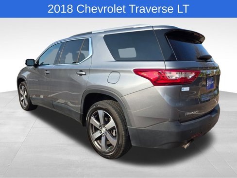 Used 2018 Chevrolet Traverse LT image 6