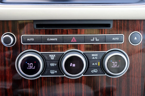 Used 2017 Land Rover Range Rover Supercharged image 45