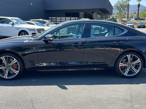 Used 2025 Genesis G70 3.3T Advanced w/ Sport Prestige Package image 12