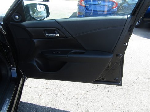 Used 2014 Honda Accord EX-L image 21