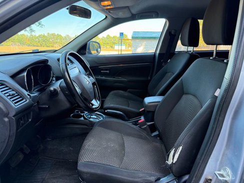 Used 2016 Mitsubishi Outlander Sport ES image 7