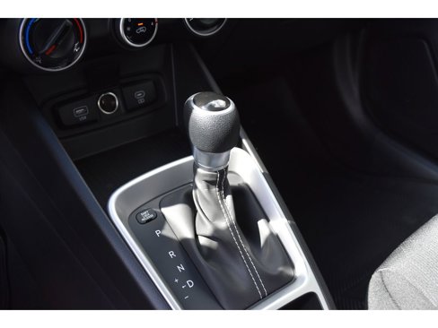New 2025 Hyundai Venue SE image 25