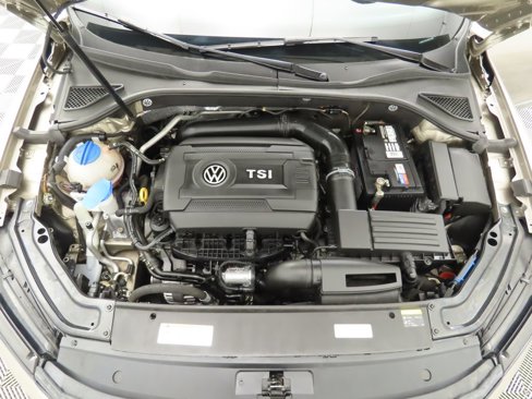 Used 2016 Volkswagen Passat 1.8T SE image 29