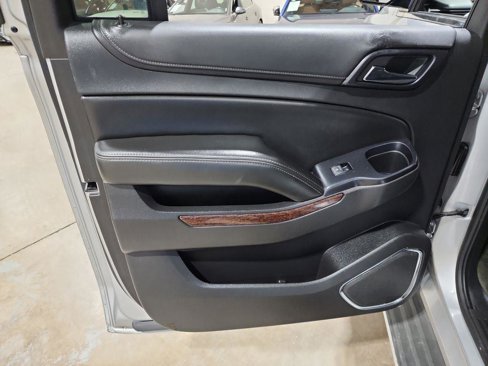 Used 2015 GMC Yukon XL SLE w/ Convenience Package image 29