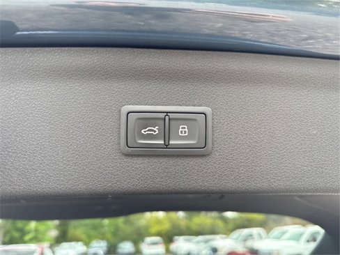 Used 2016 Audi Q3 2.0T Premium Plus image 30