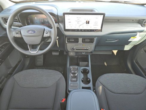 New 2025 Ford Maverick XL image 5