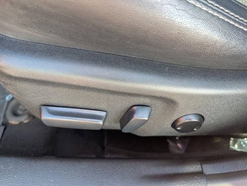 Used 2012 Toyota Camry SE image 12